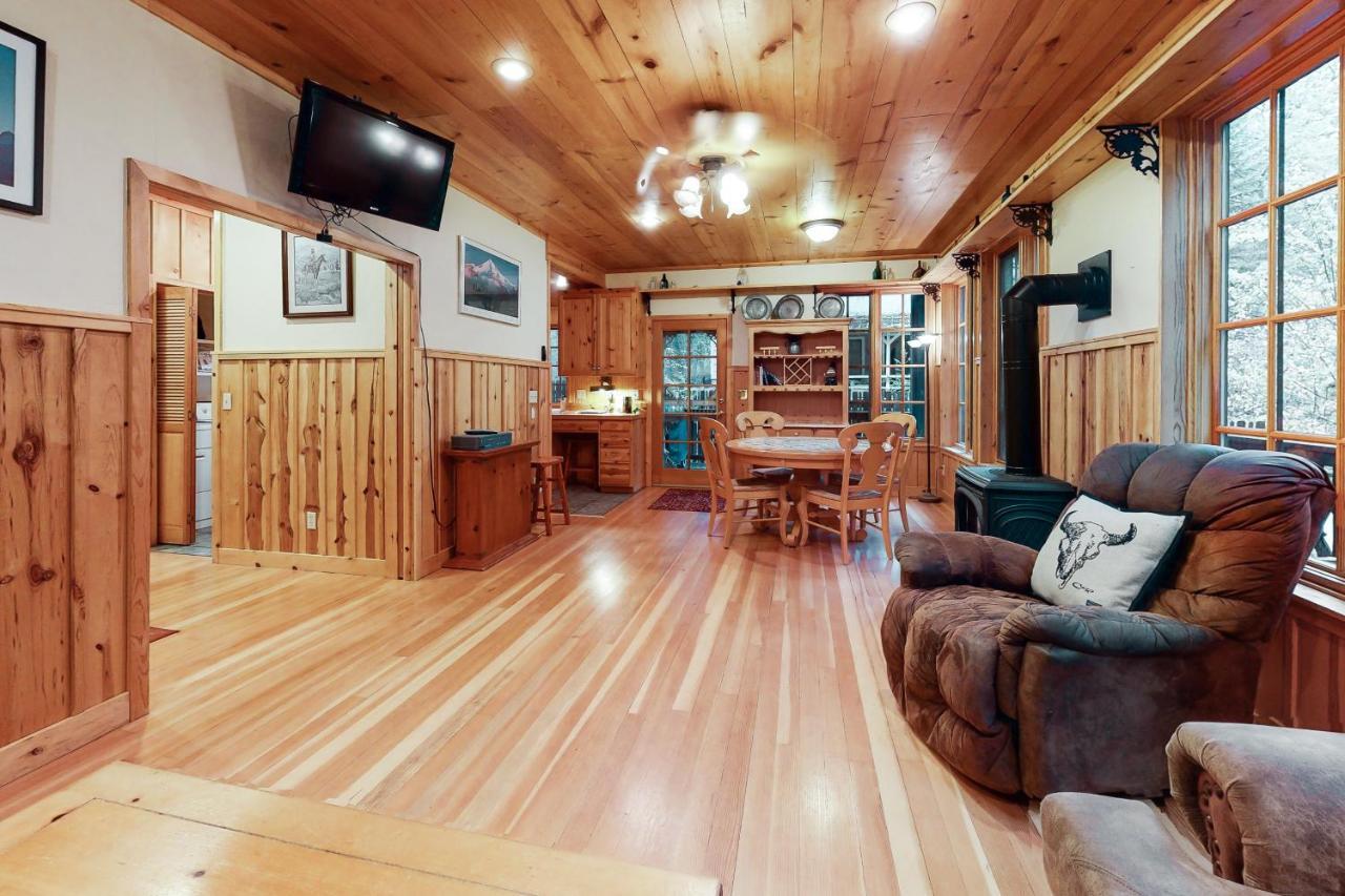Wallowa River House Joseph Екстериор снимка
